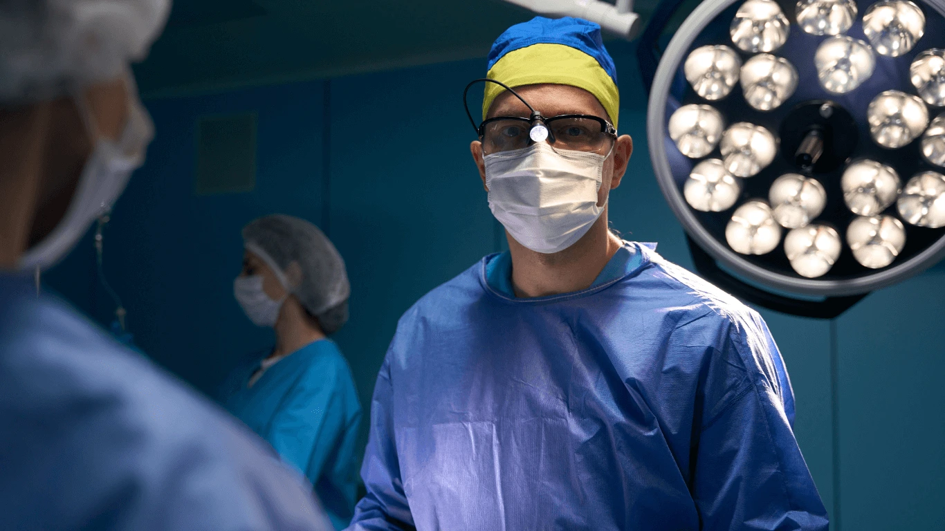 Tu Cirujano Plástico en Lima: Conoce al Dr. Roberto Rodríguez y su Experiencia en Elite